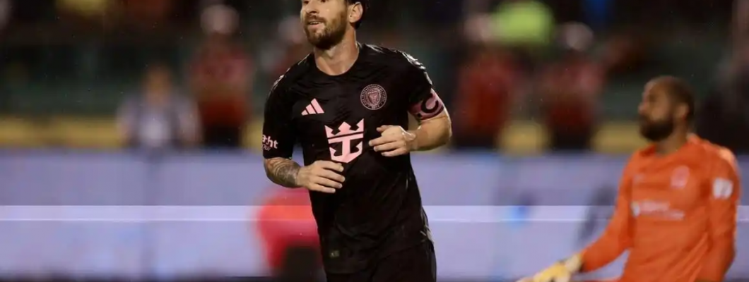 Hendelsen til Messis pausedraktbytte vekker oppmerksomhet