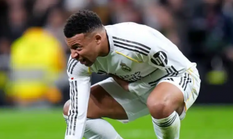 Mbappé går glipp av Champions League-kamp på grunn av venstre kneskade