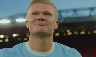 Haaland takker fansen med tårer i øynene etter scoring mot Liverpool