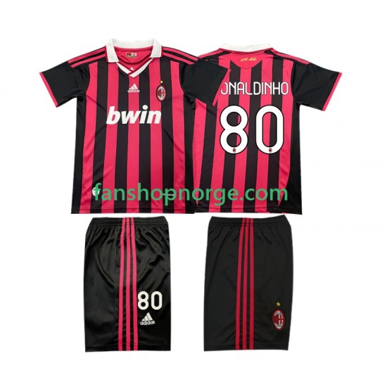 Billige Fotballdrakter AC Milan RONALDINHO 80 2009 Retro Barn Hjemmedrakt 2010 Kortermet
