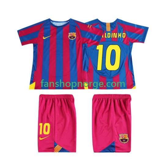 Billige Fotballdrakter FC Barcelona RONALDINHO 10 Champions League 2005 Retro Barn Hjemmedrakt 2006 Kortermet