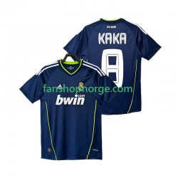 Billige Fotballdrakter Real Madrid KAKA 8 Retro Herre Bortedrakt 2011 2010 Kortermet