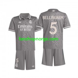 Billige Fotballdrakter Real Madrid Bellingham 5 Barn Tredjedrakt 2024-2025 Kortermet