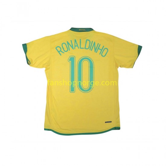Billige Fotballdrakter Brasil RONALDINHO 10 Retro Herre Hjemmedrakt 2006 Kortermet