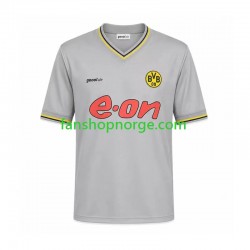 Billige Fotballdrakter Borussia Dortmund Retro Herre Bortedrakt 2002 Kortermet