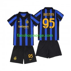Billige Fotballdrakter Inter Milan Alessandro Bastoni 95 Barn Hjemmedrakt 2026-2027 Kortermet