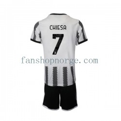 Billige Fotballdrakter Juventus Chiesa 7 Barn Hjemmedrakt 2022-2023 Kortermet
